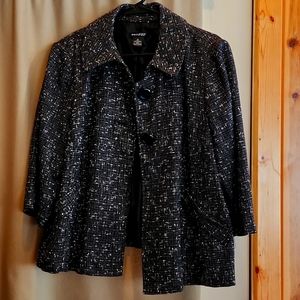 Womens mid sleeve blazer PL, Ava & Grace, black w/ white specks.